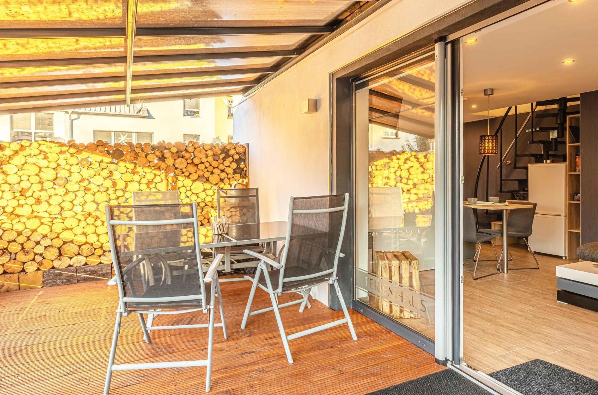 Ferienhaus Charlotta mit Terrasse und Kamin Waren  Exterior foto